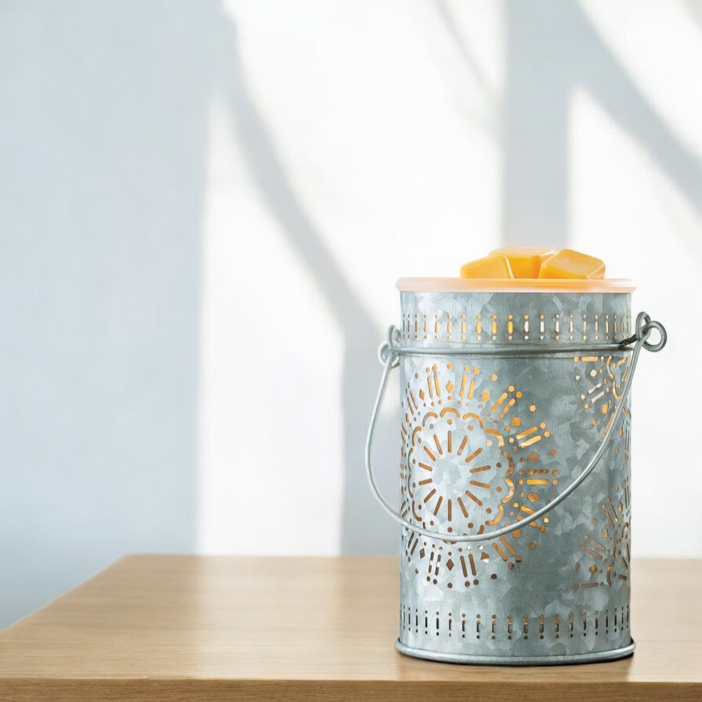 Tin Bucket Wax Melter